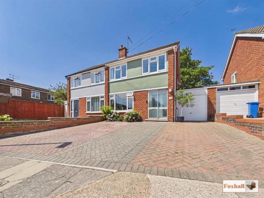 Main image of property: Chartwell Close, Ipswich
