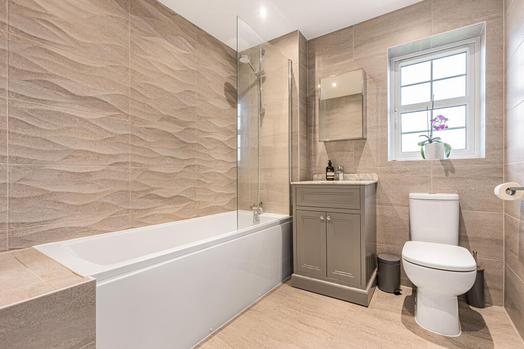 Additional image 17 of Cane Drive, Bricket Wood, AL2