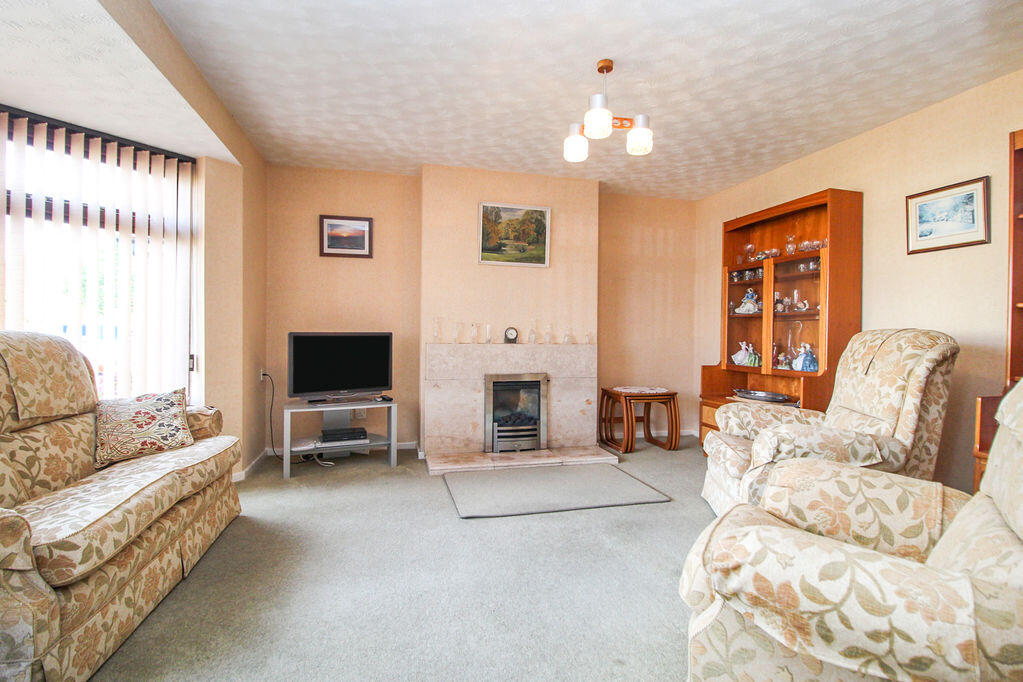 House in Wootton, Little Wootton - View 5