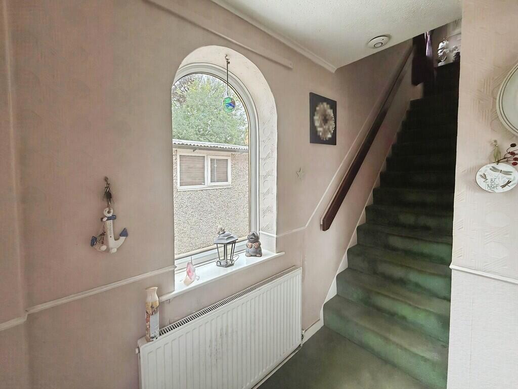 House in Newark and Sherwood, Rainworth - More