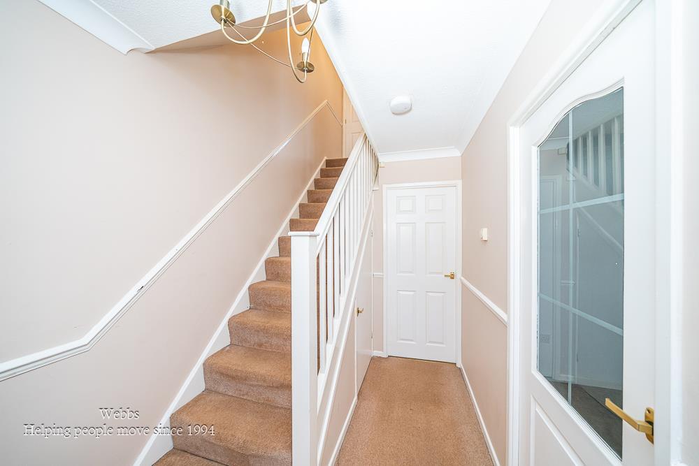 House in Lichfield, Burntwood - View 5