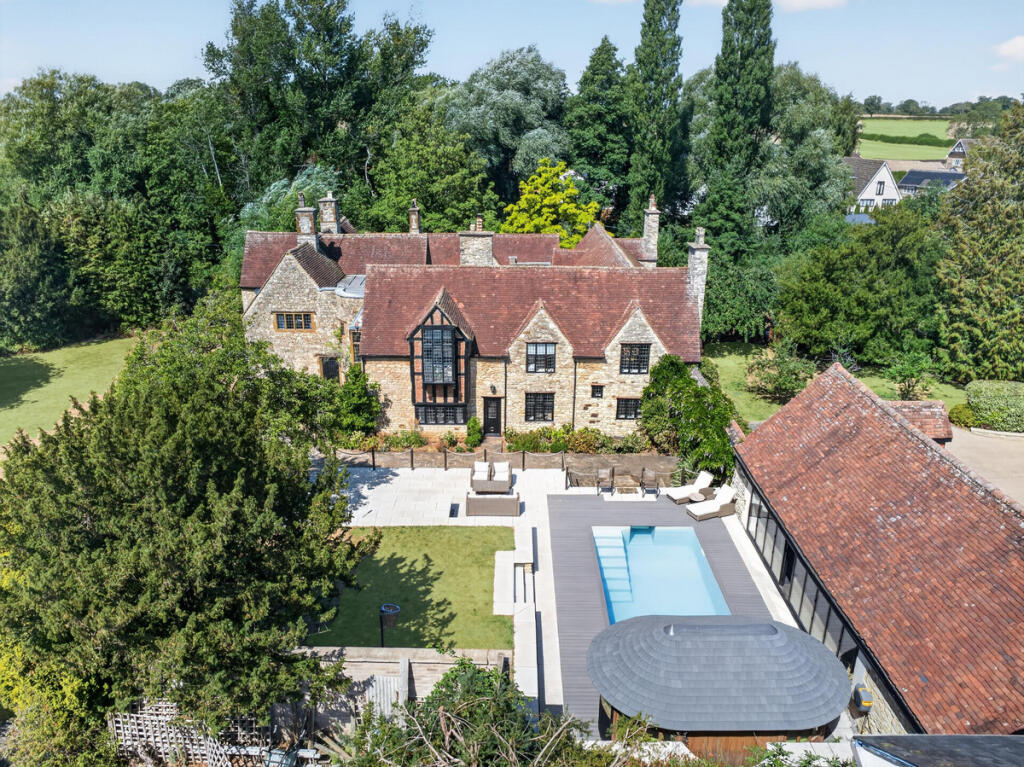 Main image of property: Bell Lane Syresham Brackley, Northamptonshire, NN13 5HP