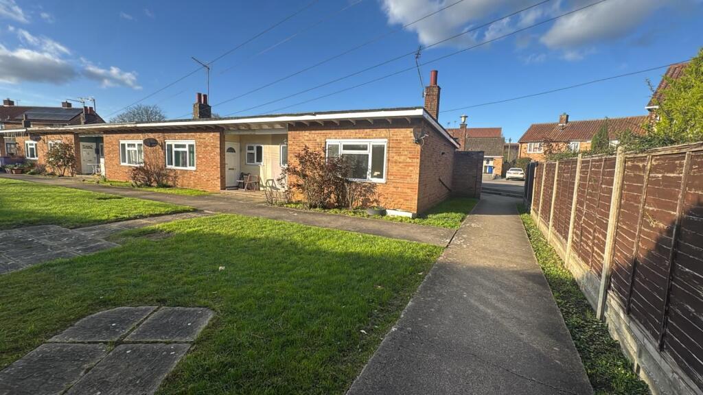 Main image of property: Ray Road, Bicester