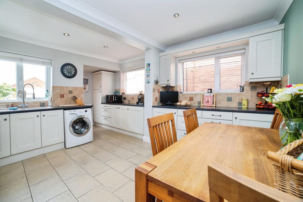 House in Nottingham - View 4