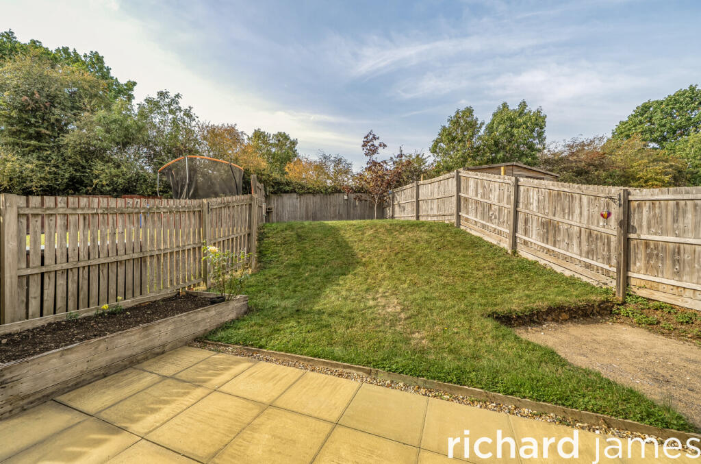 House in Swindon, Mouldon View - View 4