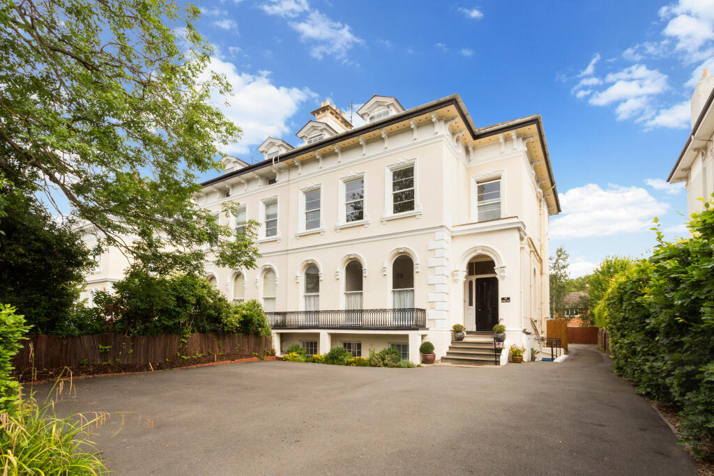 Main image of property: 44 Lansdown Road, Cheltenham, GL51