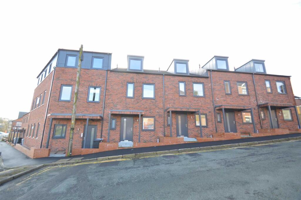 Main image of property: Crossall Street, Macclesfield