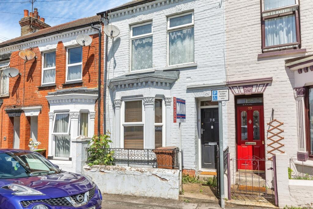 Main image of property: Burnt Oak Terrace, Gillingham, Kent, ME7