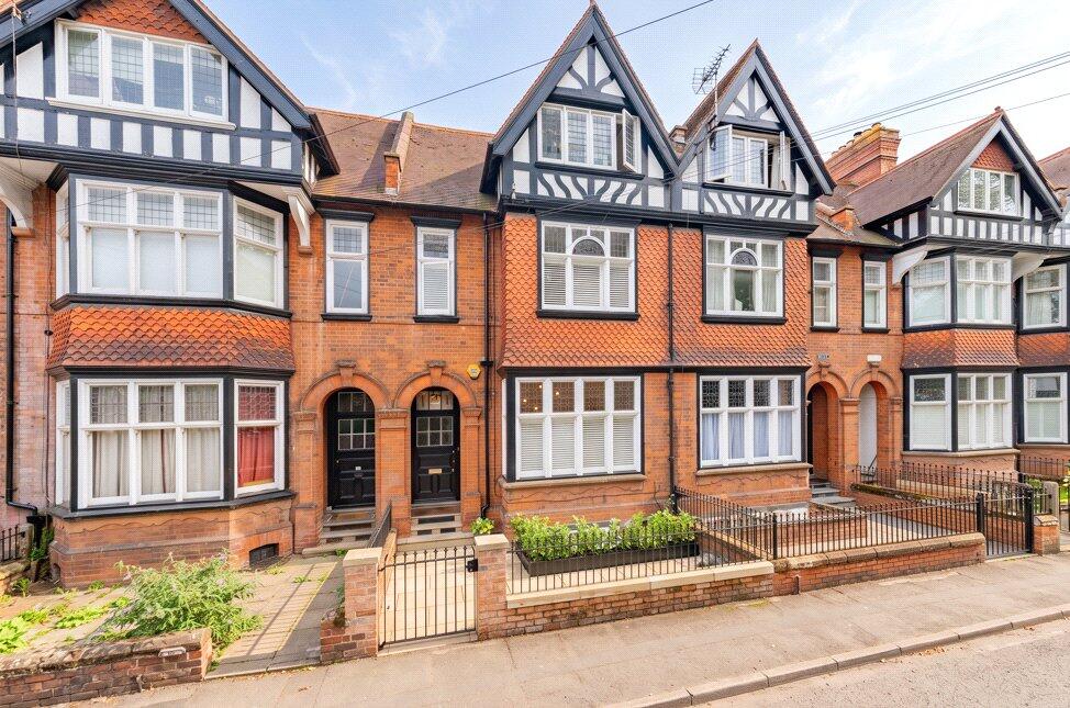 Main image of property: Rugby Road, Leamington Spa, Warwickshire, CV32