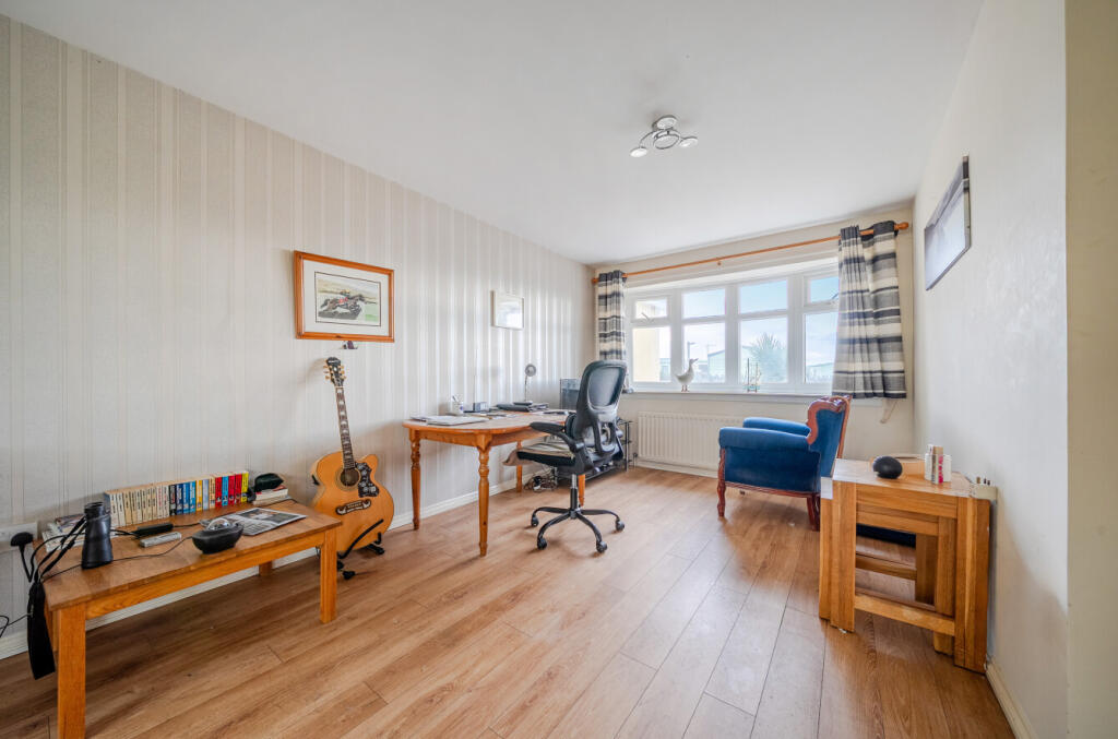 House in Llandudno - View 3