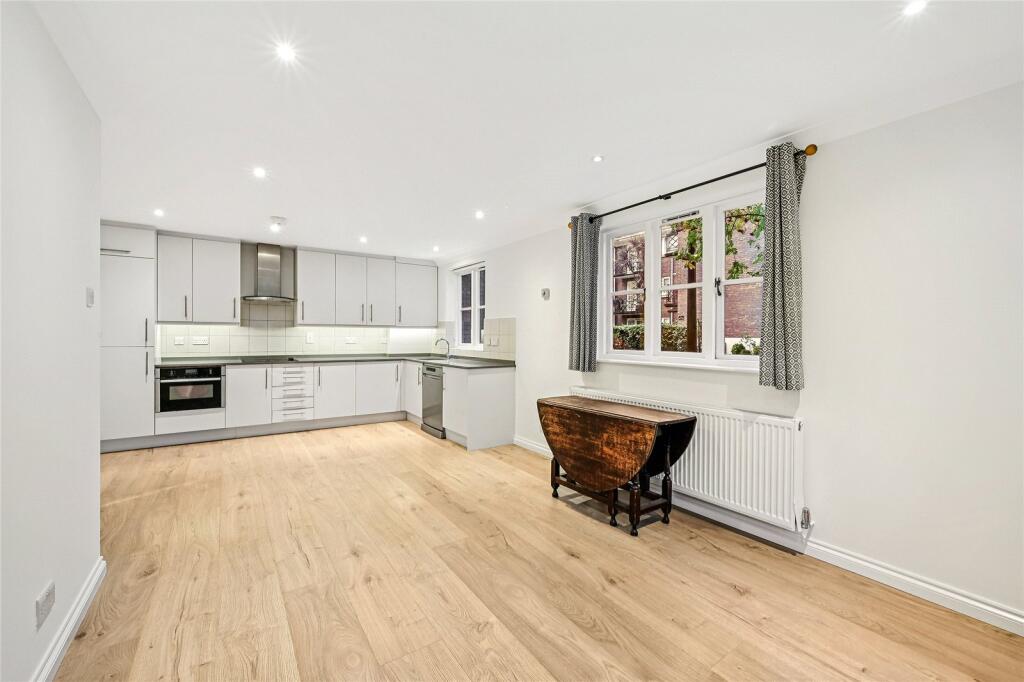 Main image of property: Brompton Park Crescent, Earls Court, London, SW6