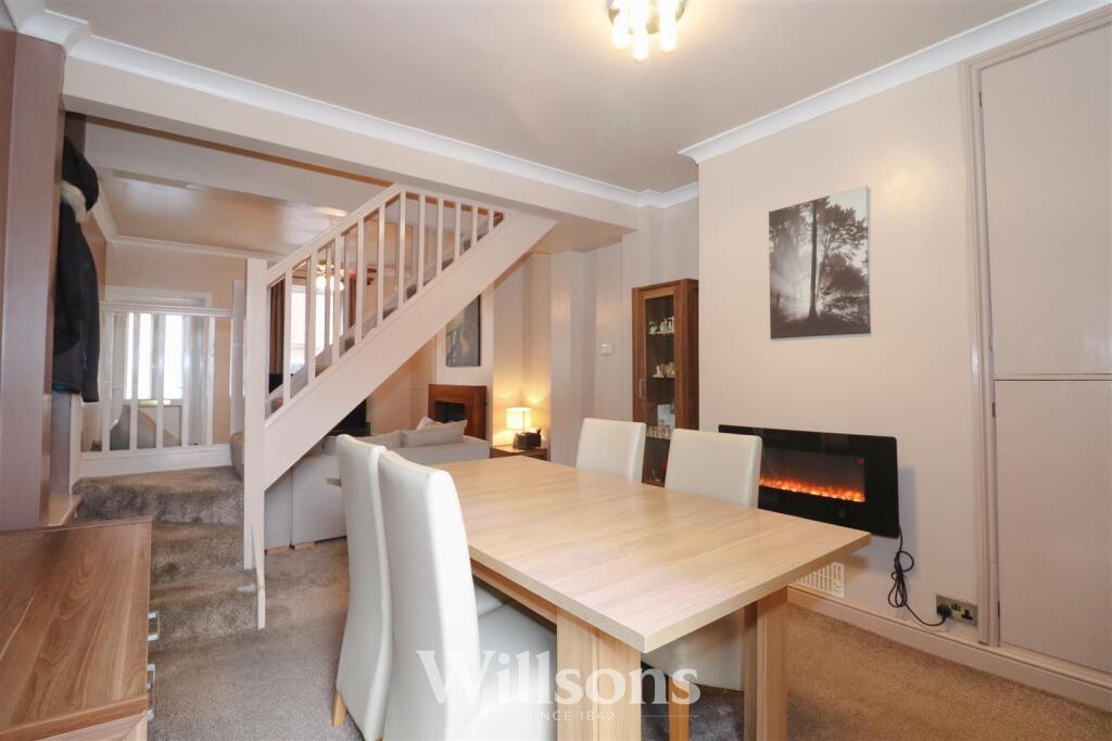 House in East Lindsey, Dorset Court, Mablethorpe and Sutton - View 4