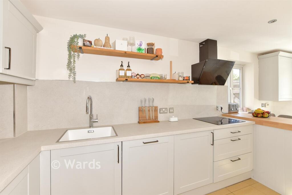 House in Canterbury - View 5