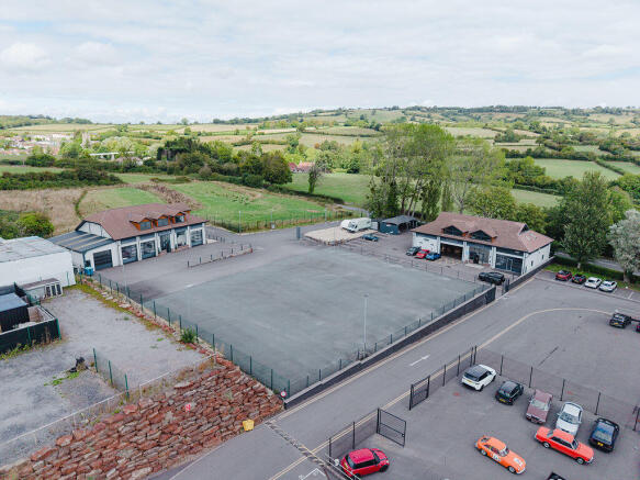 Photo 33