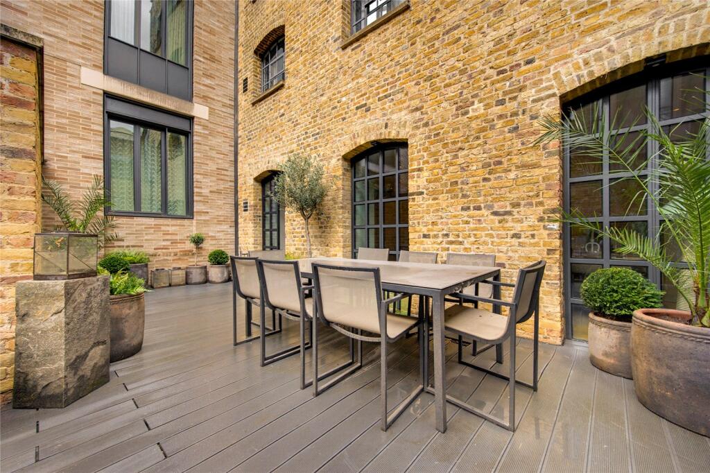 Apartment in London, St Clement Danes, Covent Garden - View 4