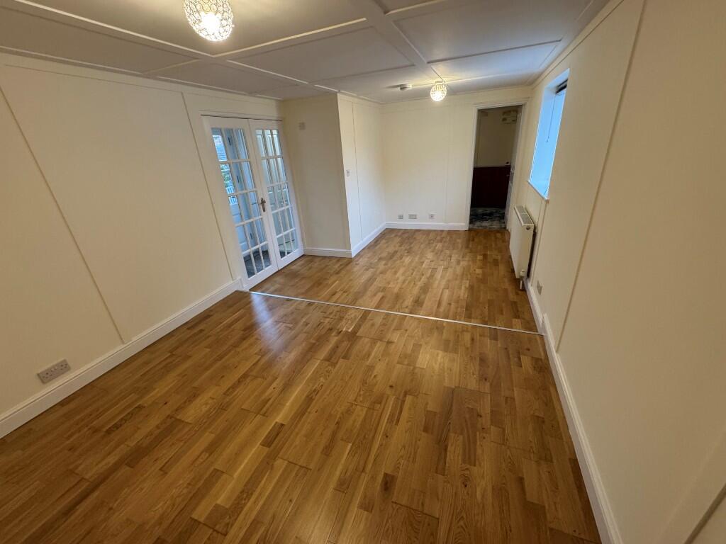 Cheddon Road, Taunton, Somerset, TA2 photo 3