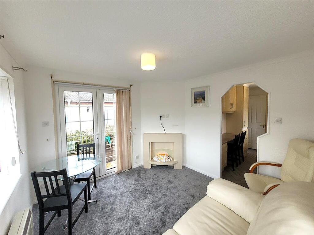 House in Preston - View 3