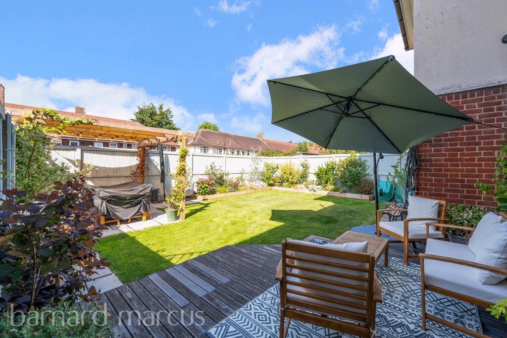 Apartment in London - View 2