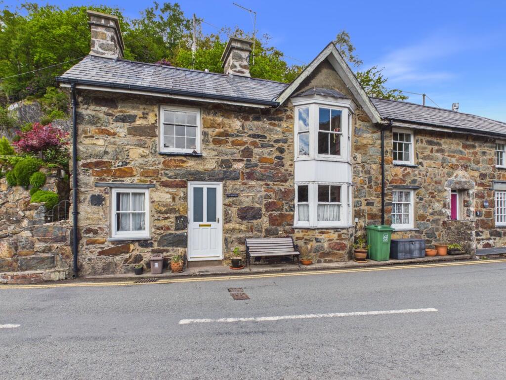 Main image of property: Smith Street, Beddgelert, LL55