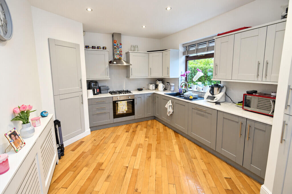 Welwyn Avenue, Shipley photo 5