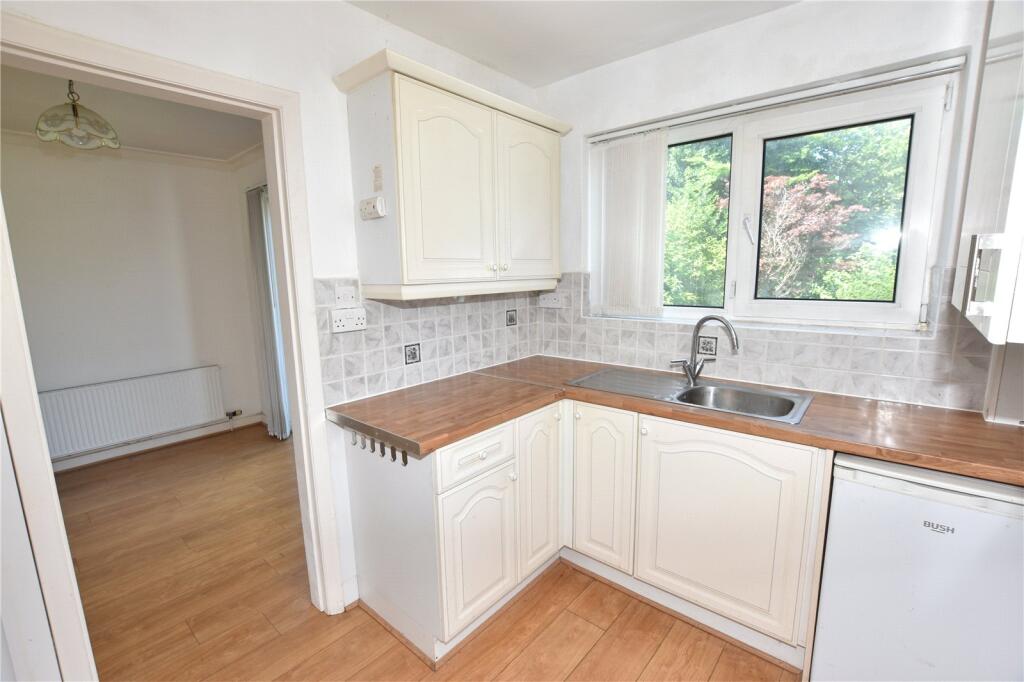 Parkwood Road, Leeds, West Yorkshire photo 4