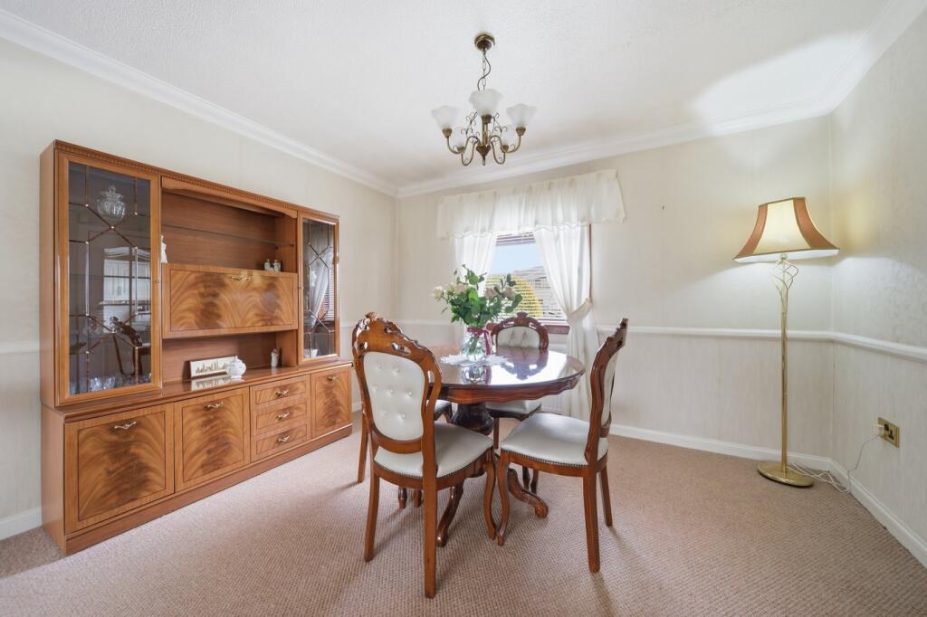 Norwood Avenue, Bonnybridge, FK4 photo 4