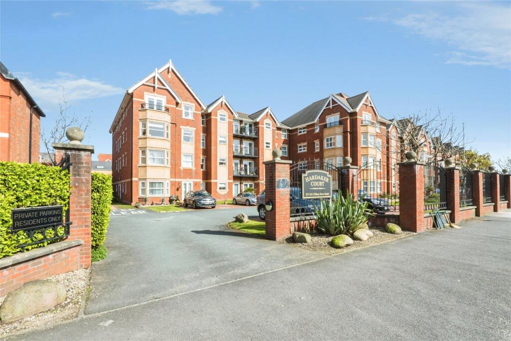 Main image of property: Clifton Drive South, LYTHAM ST ANNES, Lancashire, FY8