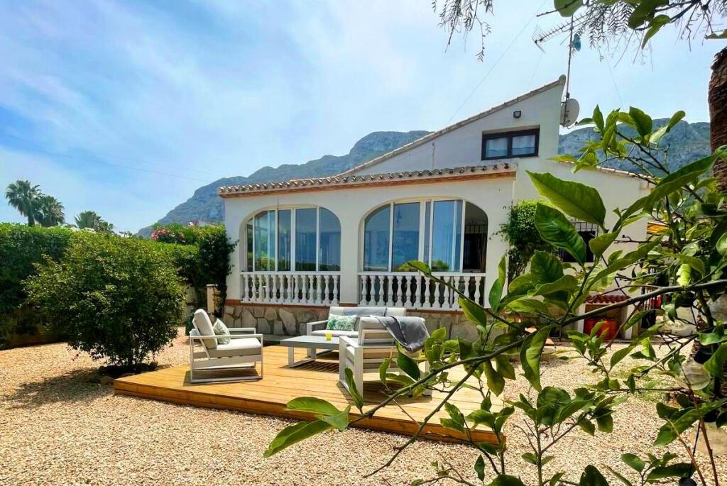 Main image of property: Valencia, Alicante, Denia