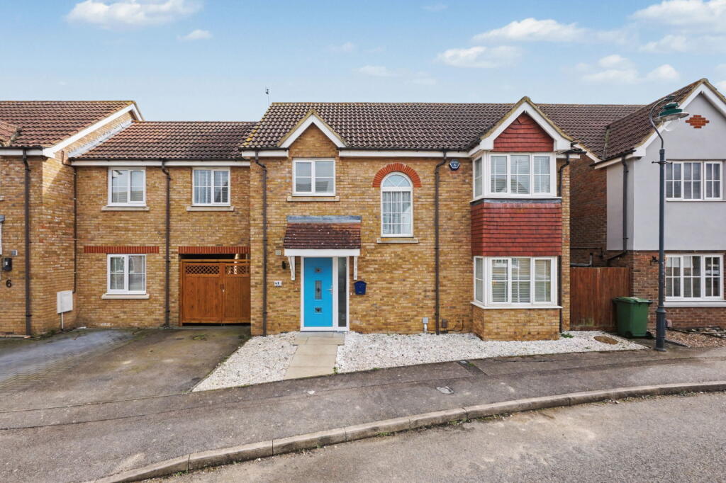 Main image of property: Stangate Drive,Iwade,Sittingbourne,ME9 8UH