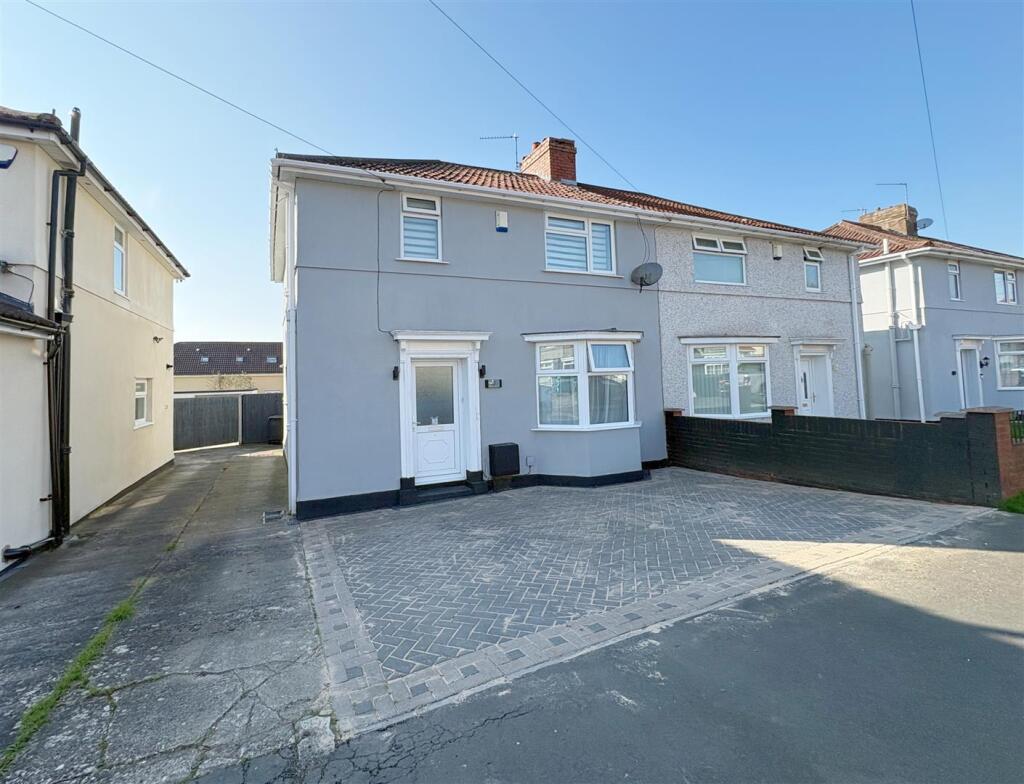 Main image of property: Queensdale Crescent, Bristol