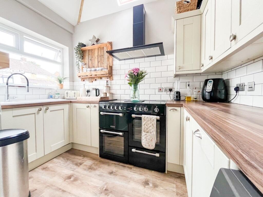 Stroud Road, Patchway, Bristol, BS34 photo 4