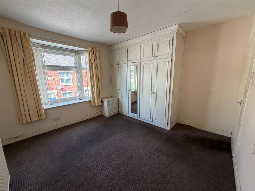 House in Leicester, City of Leicester - More