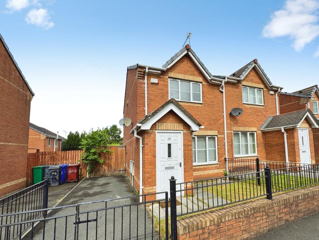 Main image of property: Gravenmoor Drive, Salford, Greater Manchester, M7