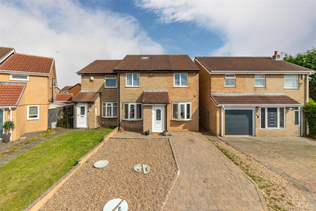 Main image of property: Reedham Court, Newcastle Upon Tyne, NE5