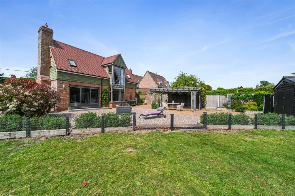 Hungerdown Lane, Lawford, Manningtree, Essex, CO11 - View 4