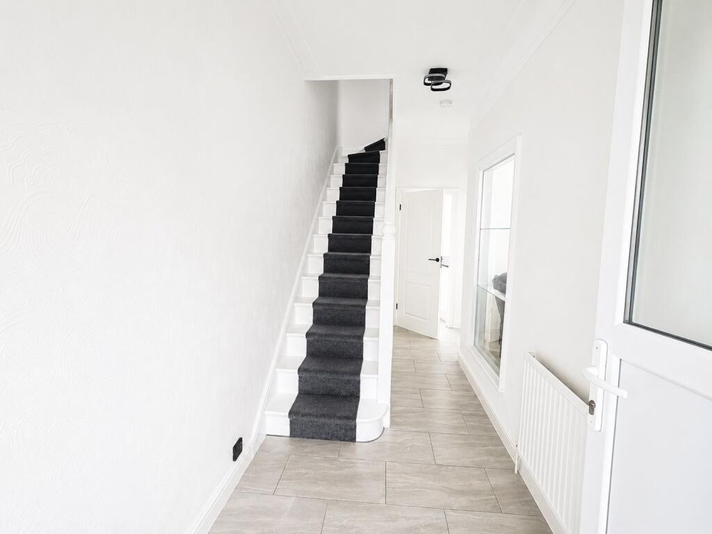 House in Ilford - View 4