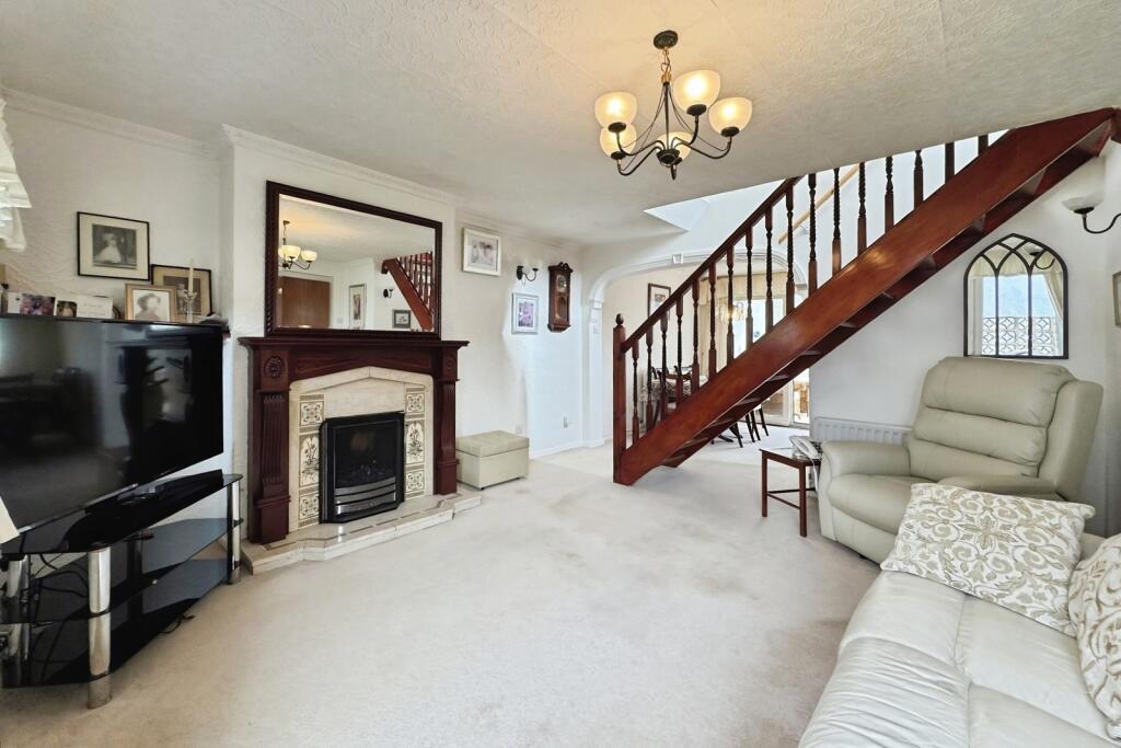 Ashfield Gardens, Workington, Cumbria, CA14 photo 2