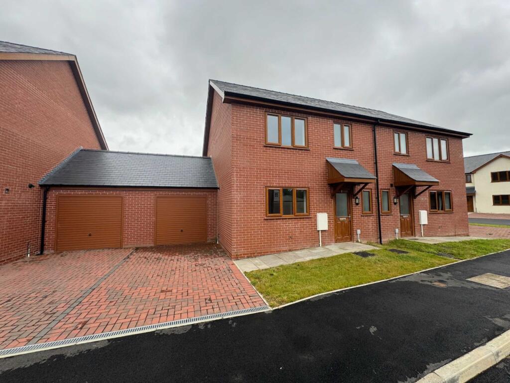 Main image of property: Llanddewi Hills, Llandrindod Wells, Llanddewi