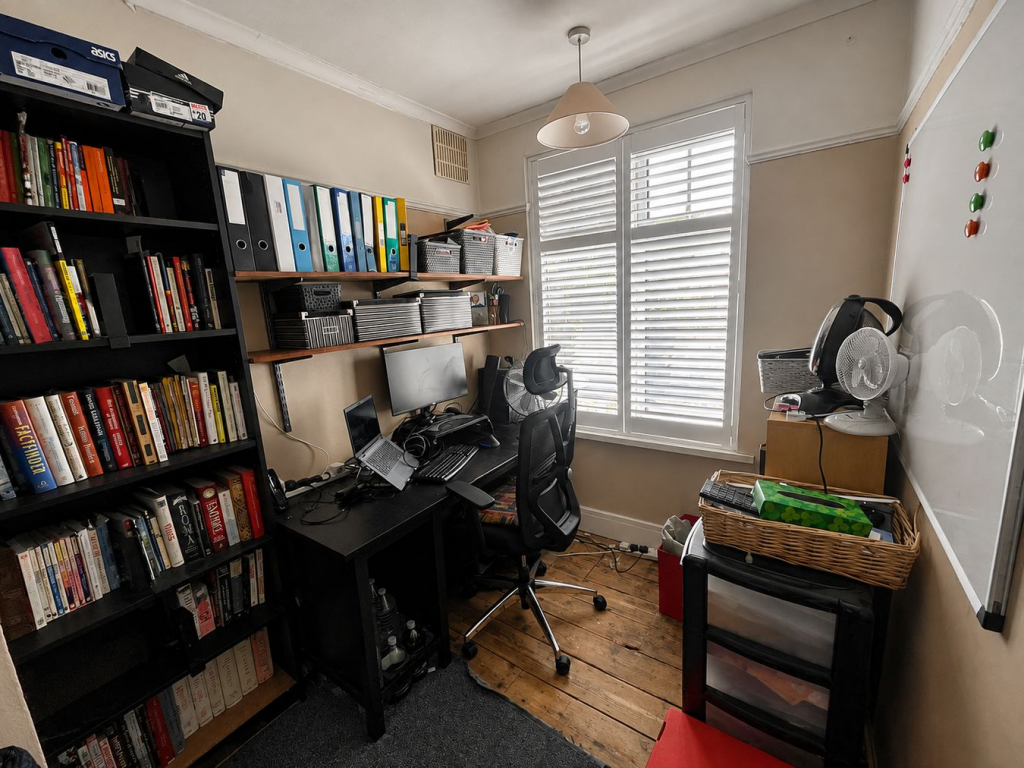 House in London - View 4