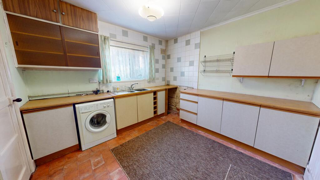 Magdalen Road, Blurton, Stoke-on-Trent, ST3 - View 3