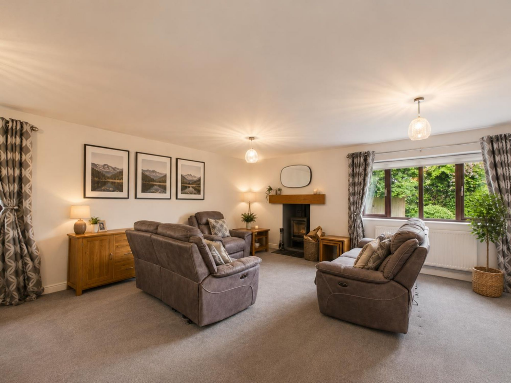 House in Chester - View 5