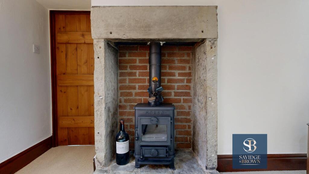 House in Alfreton, South Wingfield - More