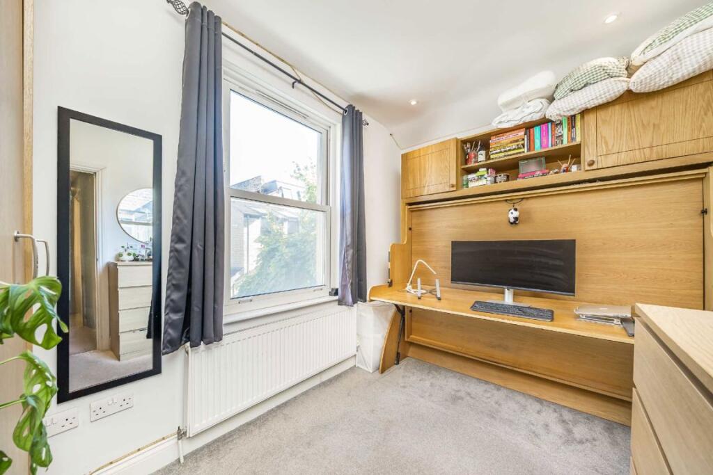 Apartment in London - View 4