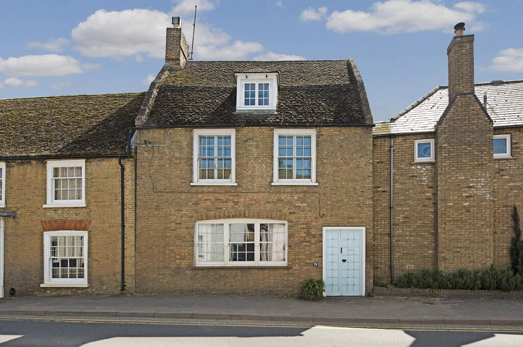 Main image of property: High Street, Earith, Huntingdon, Cambridgeshire, PE28