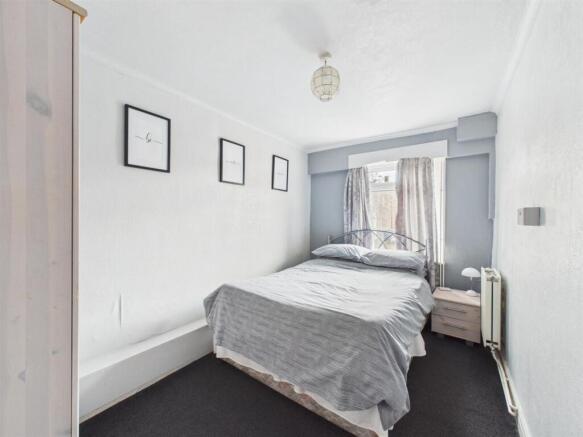 Bedroom: