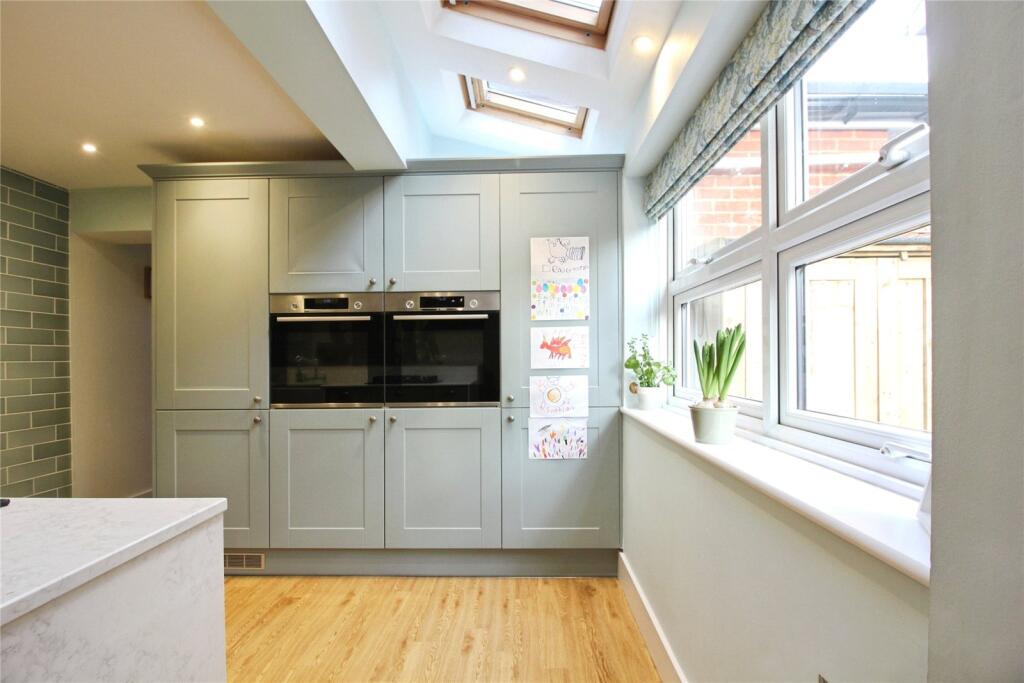Hyde End Lane, Ryeish Green, Reading, RG7 photo 3