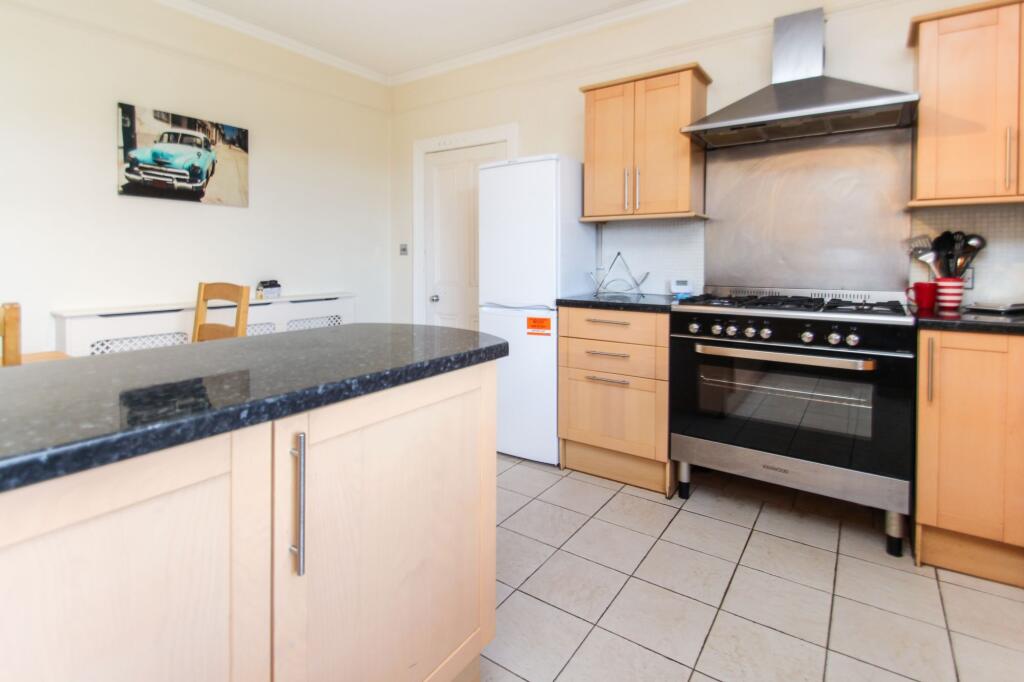 Apartment in Bournemouth - More