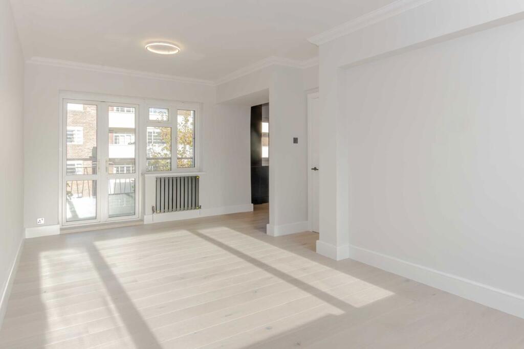 Main image of property: Sheen Road, Richmond