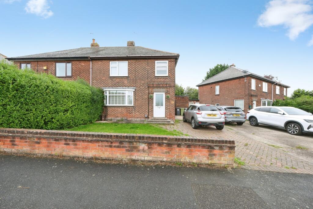 Main image of property: East Street, Clowne, Chesterfield