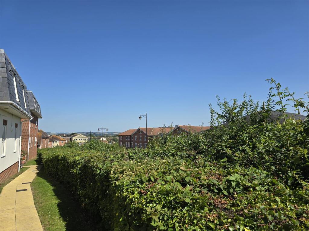 Apartment in Sturminster Newton - View 4
